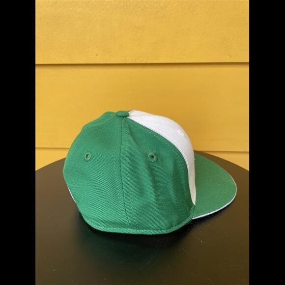 NEW BOYS‎ YOUTH VINTAGE REEBOK BOSTON CELTICS NBA FITTED HAT CAP - Picture 3 of 5